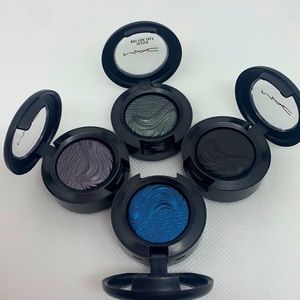 MAC extra dimension Eye Shadow set